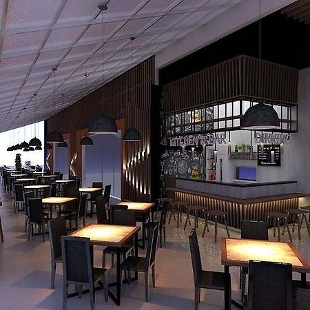 Front One Harvest Hotel וונוסובו מראה חיצוני תמונה